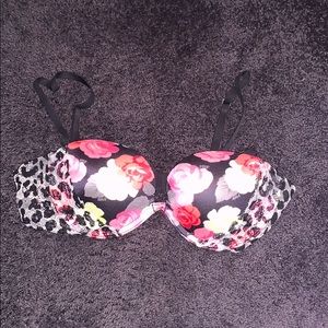 Victoria Secret Pink Push Up Bra Size 34b